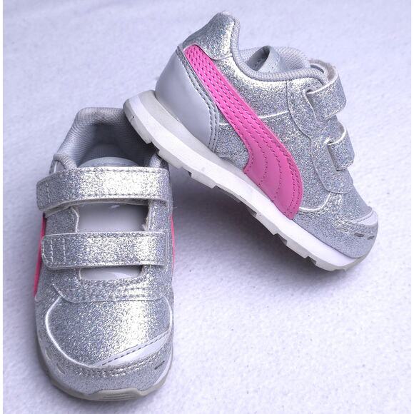 PUMA Silver Glitter & Pink Vista Glitz Sneaker Baby/Infant/Walker Size 4C - Picture 1 of 8